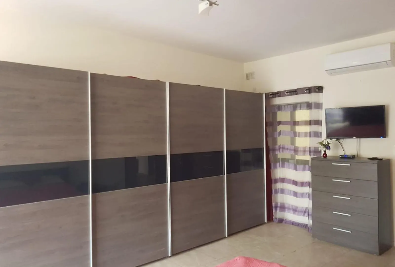 דירות Pietà Inessa'S Flat