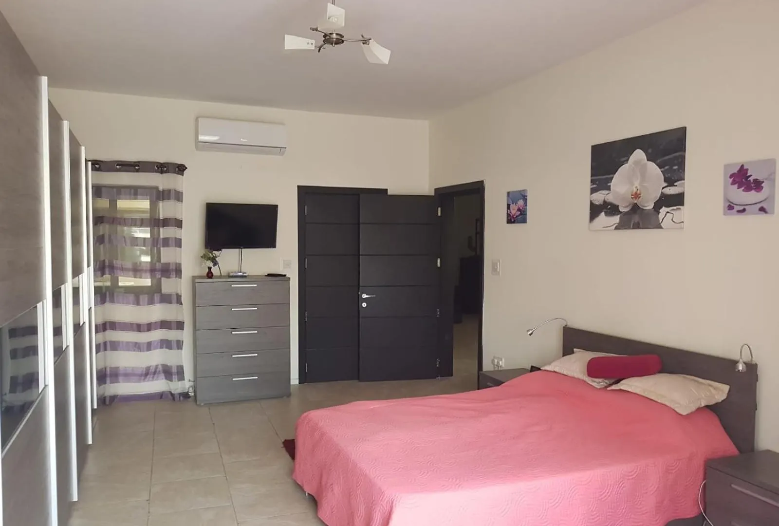 דירות Pietà Inessa'S Flat